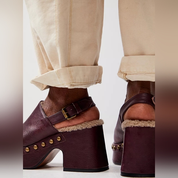 Free People Women's Autumn Square Toe Studded & Faux Fur Trim Platform Clogs - Picture 15 of 15